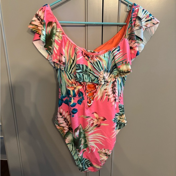 La Blanca Garden Social Mio Ruffle One Piece Coral sz 10 $134 - Picture 4 of 7
